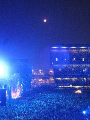The moon 2.jpg