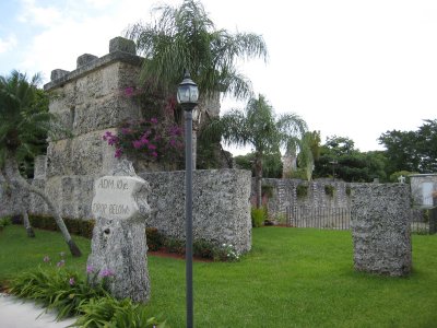 coral castle 2.jpg