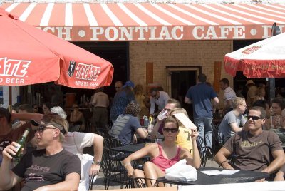 Pontiac Cafe