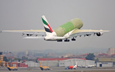 A380-861_0017_FWWSN_UAE