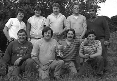 Tynnu Rhaf Llangefni RUFC 1985.