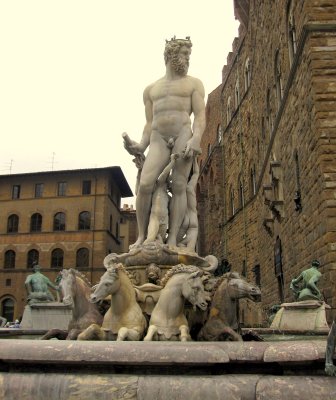 Neptune Fountain Statue Piazza Della Signoria 02