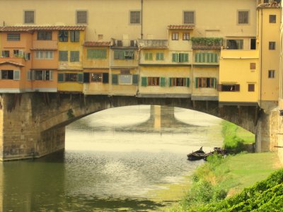 River Arno with Ponte Vecchio 02