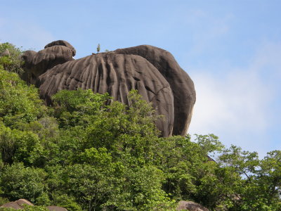 Rock formation above Anse Volbert