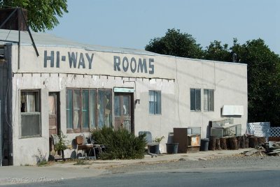 Hi-Way Rooms