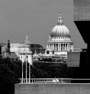St Paul's Cathedral & The National Theatre