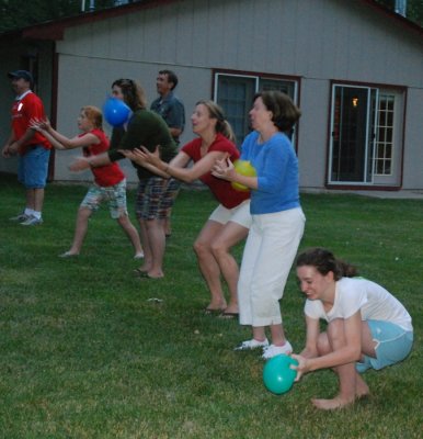 balloon toss fun 1