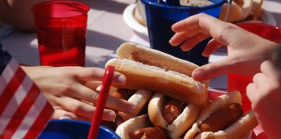 Hot dog eating contest 1.jpg