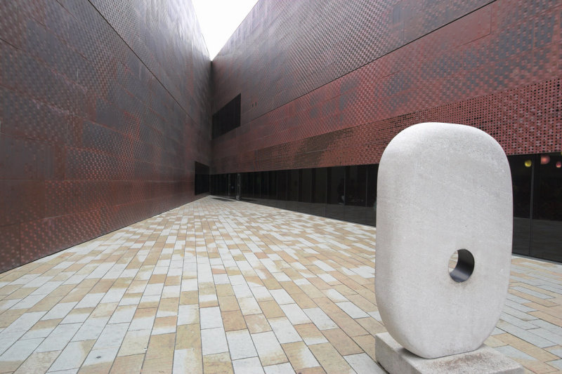 Sculpture at de Young Museum