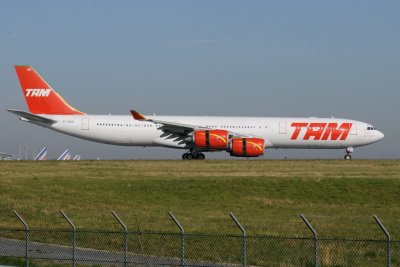 TAM Airbus A340-500 PT-MSN