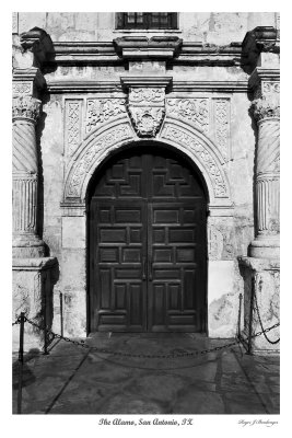 The Alamo -  Main Entrance