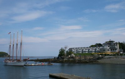 Bar harbor Inn & The Margaret Todd