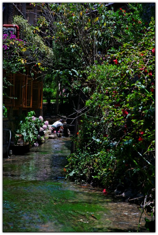 Doing laundry in LiJiang