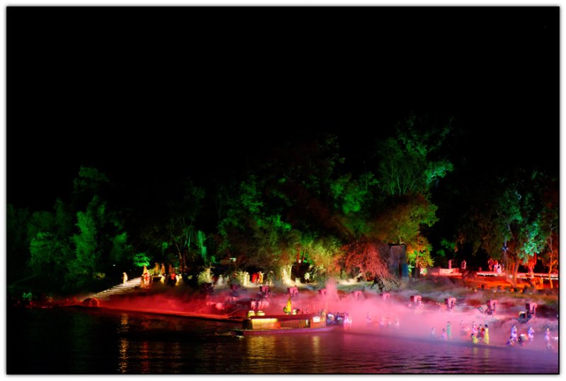 Night show, Yangshuo