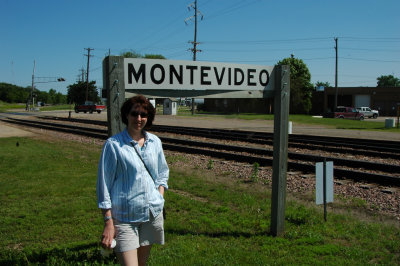 Wender at the Monte sign