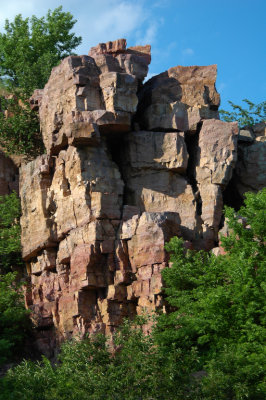 Quartzite Cliffs, Blue Mound SP