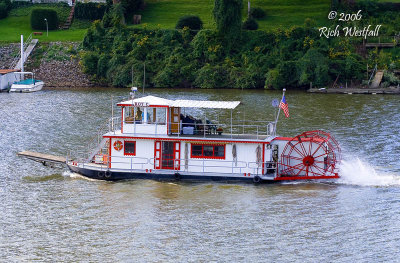 September 25, 2006 - Small Sternwheeler photo - Rich