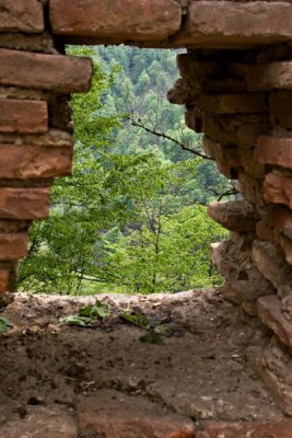 Roodkhan Fortress