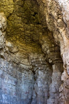 Huto Cave