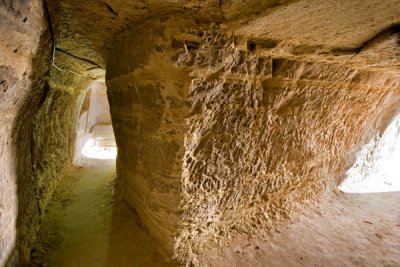 Xarbes Caves