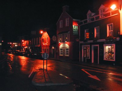 Downtown Dingle at night 01