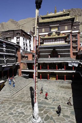 Tashilhunpo Monastery