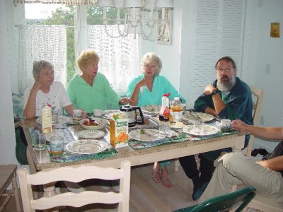 RITA, MARY, SARA AND MIKE SHARING BREAKFAST-DICK'S HOMEMADE PANCAKES WERE AWESOME-WHAT A COOK