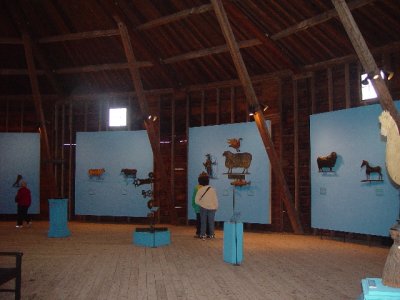 WE STARTED AT THE ROUND BARN WITH A DISPLAY OF WIND VANES-FLYING PIGS WERE THE BEST
