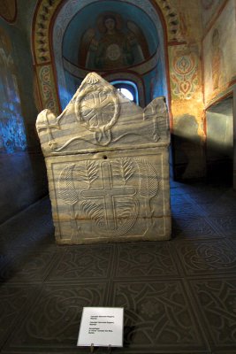 Sarcofhagus of Prince Yaroslav the wise