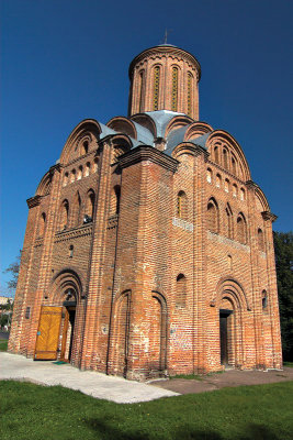 Pyatnitskaya church