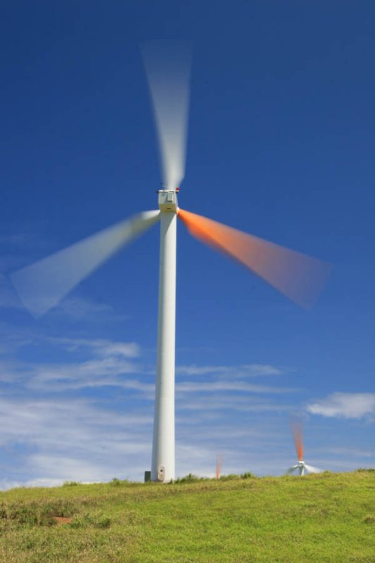 Electricity generating windmills