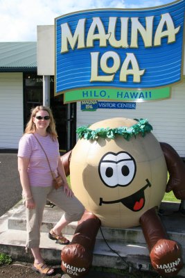 Angela in front of Mauna Loa Macadamia Nut Factory