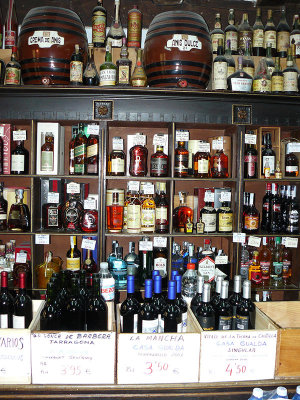 Valencia: Licorera / Liquor shop
