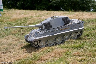 Armortek 1/6th King Tiger MAA_1343.jpg