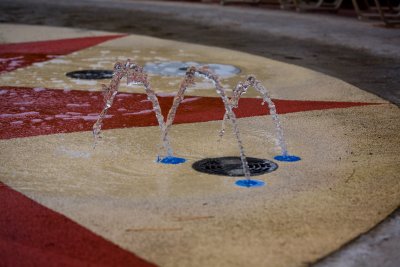 Baby fountains near the pool.