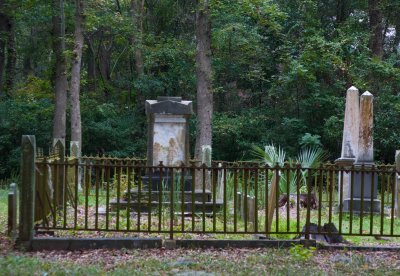 Another visit to the Island cemetery