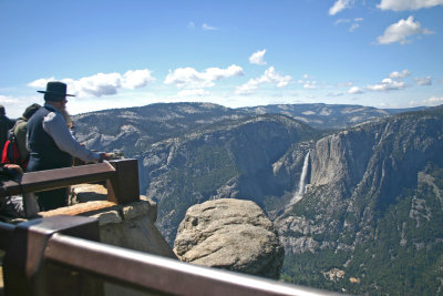 Glacier Point overlook of Yosemite Falls