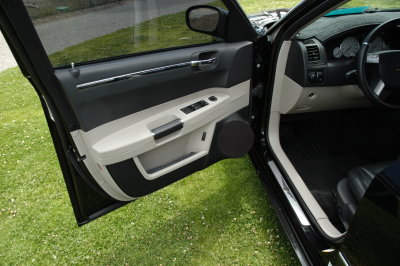atsaubrey: front door panel