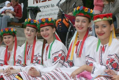 Girls from Folkloristic Dance Group Woynianoczka from Lutsk Ukraine