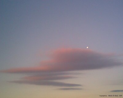 Nuages, la légèreté de la Lune Antonio DE MORAIS 2008.jpg