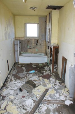 Long deep bathroom