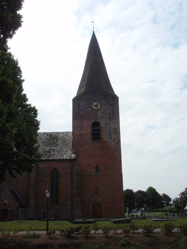 Onstwedde, NH kerk, 2008.jpg