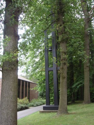 Vogelenzang, klooster klokkentoren, 2008.jpg