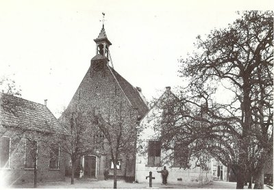 Schelluinen, oude hervormde kerk, circa 1900.jpg