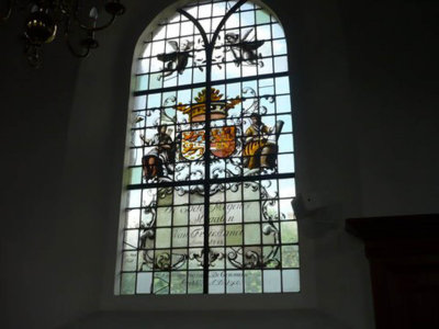 Engwierum, NH kerk raam 3 [004], 2008.jpg