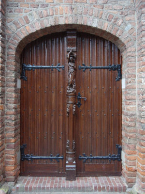 Gorssel, prot kerk ingang 2, 2008.jpg
