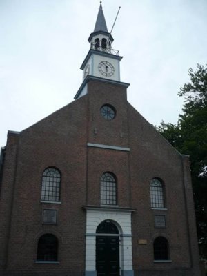 Hollandscheveld, NH kerk 2 [004], 2008.jpg