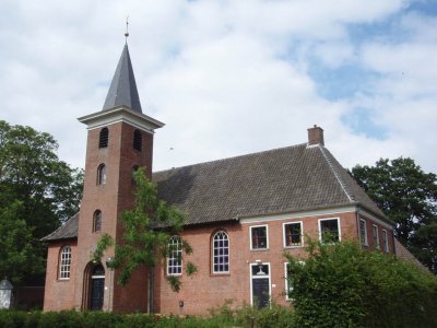 Annerveensche Kanaal, NH kerk, 2008.jpg