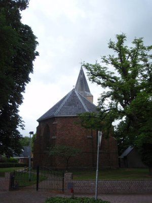 Westerbork, NH kerk, 2008.jpg