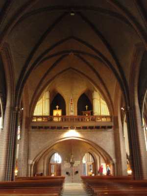 Bovenkerk, RK kerk interieur, 2008.jpg